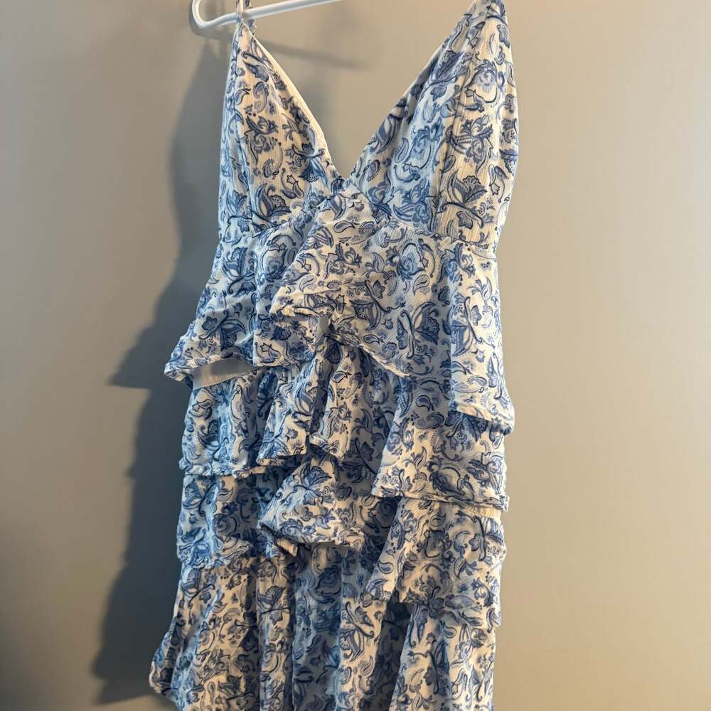 Selfie Leslie Provence Bloom Tiered Floral Maxi Dress in Blue